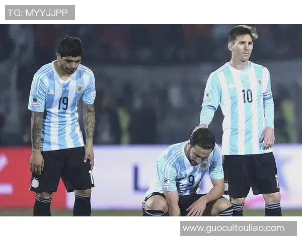 中国足球明星远古的辉煌岁月与传奇故事回顾